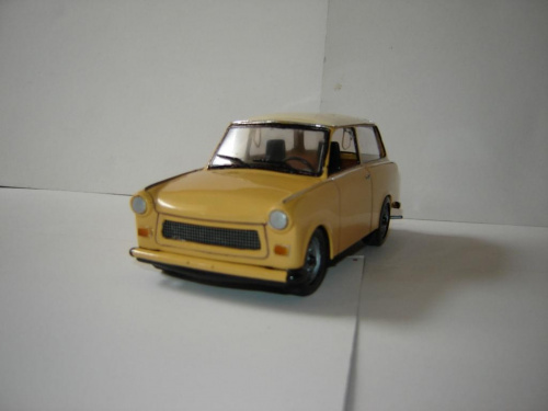 04dd0857f9270106med.jpg