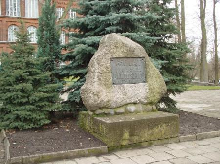 kamien w rocznice 650 lecia Bartoszyc