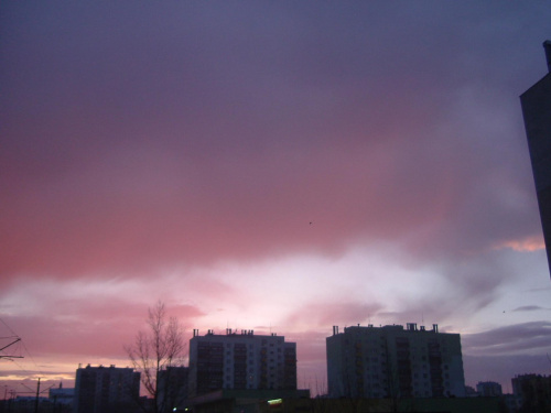 Czerwone chmurki nad Kurdwanowem-:) #chmurki #przyroda #zjawiska #OsKurdwanów