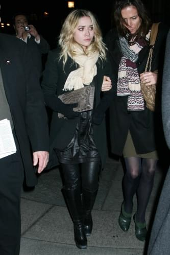 Ashley leaving Miss Sixty Fashion Show NYC-paparazzi luty 2008