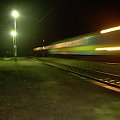 EN57-1425 wchodzi w nadświetlną w stacji Gądków Wielki:) #EN57 #impresja