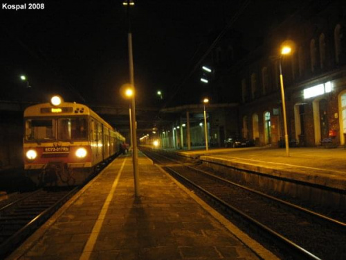 19.02.2008 ED72-017 jako pociąg przyspieszony REGALICA z Szczecina Gł do Rzepina czeka na odjazd,
