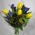 #BukietKwiatów #kwiatki #kwiaty #irys #tulipany