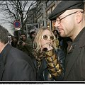 MK and Ash shopping in Paris-paparazzi luty 2008