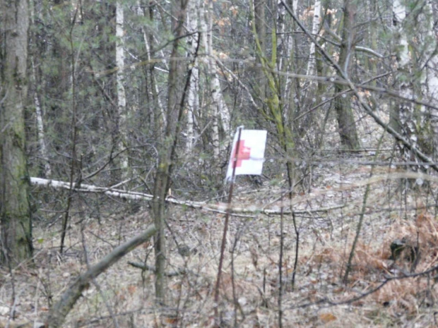 ***PRZEDMIOTY MAJĄCE ZNAKI SWASTYKI , LUB INNE ZNAKI FASZYSTOWSKIE MAJĄ JEDYNIE CHARAKTER KOLEKCJONERSKI, LUB SĄ PRZEZNACZONE DO REKONSTRUKCJI HISTORYCZNEJ ! W ŻADNYM WYPADKU NIE PROPAGUJĄ , ANI NIE NAWOŁUJĄ DO IDEOLOGII FASZYSTOWSKIEJ !!!