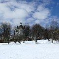 Zdjęcia przedstawiają park i Bazylikę w Chełmie.