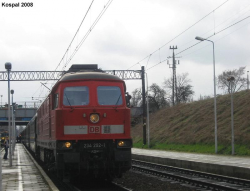 22.03.2008 BR234 292-1 z BWE do Warszawy podczas zmiany loka z DB na PL.