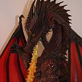 Figurka Colossal Red Dragon Z D&D Minis- największa jak dotychczas w tej grze