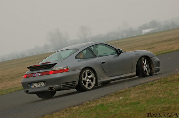 966 C4S
Akademia Jazdy Porsche
5.04.08 Ułęż #AkademiaJazdyPorsche #ułęż #tor