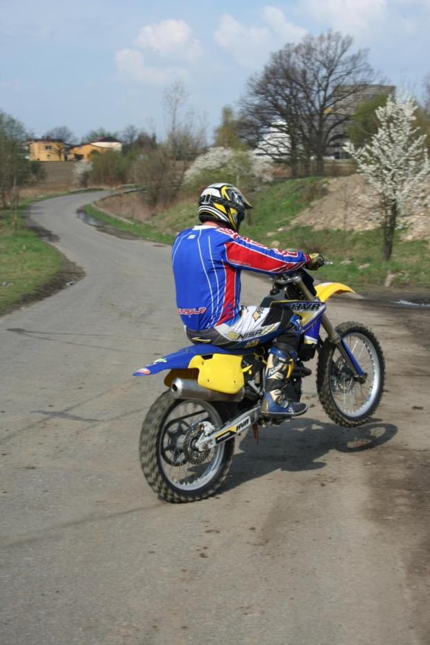 #cross #motory