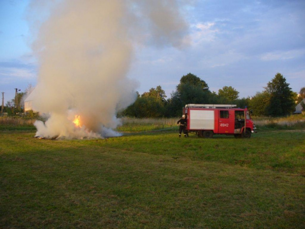 Rodzinny Piknik Strażacki w Starczowie- 18.08.2007 #StrażPożarna #OSP #piknik #pokazy