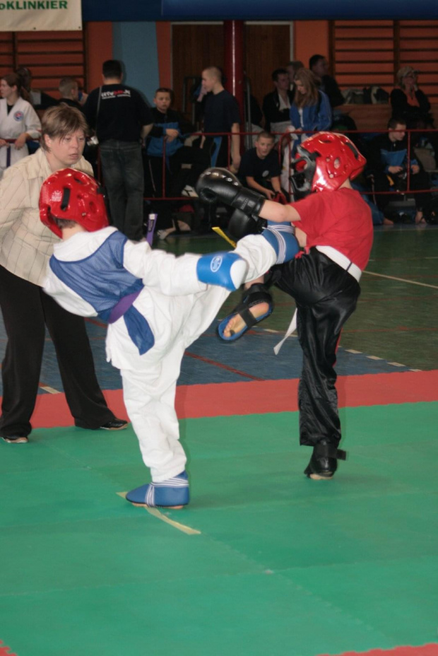 I Otwarte Mistrzostwa Polski Tang Soo Do - Puławy 2008 walki dzieci touch-contact (autor - Kamil Chłodny) #tsd #TangSooDo #Puławy #Sport #dzieci