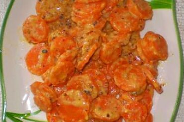 Marchew z gorczycą.Przepisy na : http://www.kulinaria.foody.pl/ , http://www.kuron.com.pl/ i http://kulinaria.uwrocie.info/ #surówka #jarzynka #marchew #gorczyca #jedzenie #obiad #kulinaria