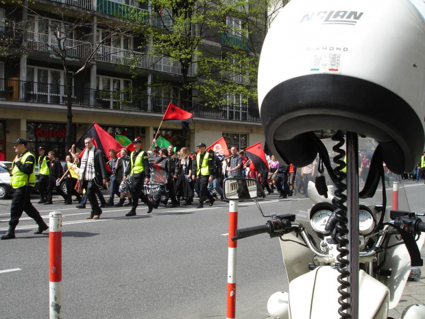 ;) #warszawa #demonstracja