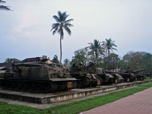 Amerykańskie czołgi, Hue