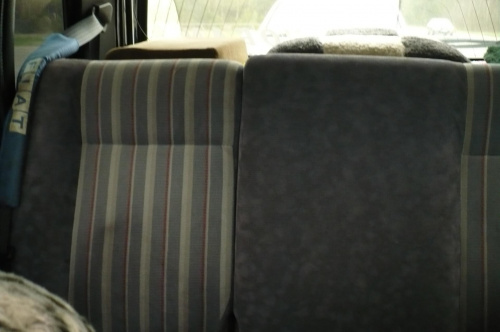 tylna kanapa z SX -dzielona