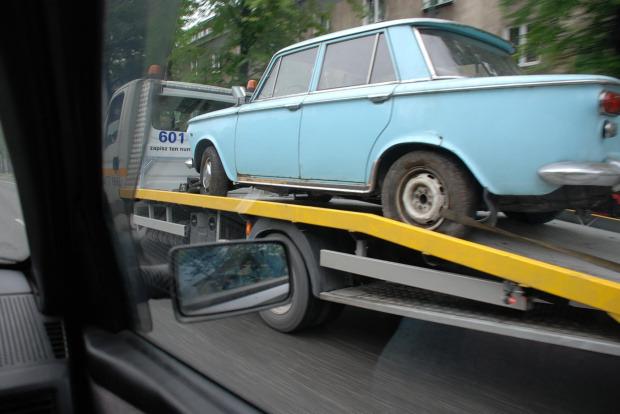 #samochód #auto #pojazd #oldtimer #fiat #Fiat1300