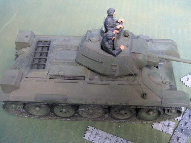 T34-76-212_1-35 scale