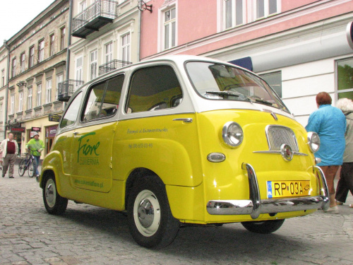 #SamochodyZabytkowe #Fiat600