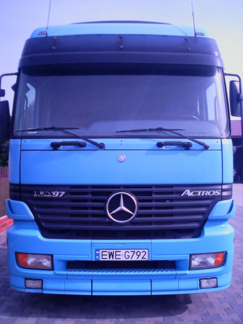 Mercedes Benz Actros 2535