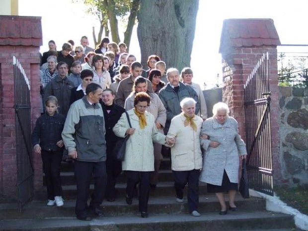 Pożegnanie księdza kanonika Jerzego Góreckiego - Bobowo 14.10.2007 r.