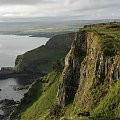 Klify Giant's Causeway imponują wysokością #wybrzeże