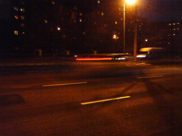 zdjęcie z komórki #samochody #rozmycie #noc #światła