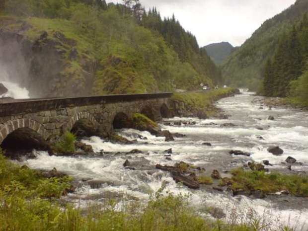 Låtefossen Zwillingswasserfall