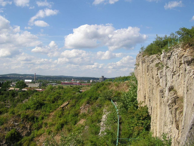 Rezerwat skalny "Ślichowice" im. Jana Czarnockiego, Kielce #rezerwat #skała #skały #przyroda