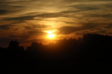 Zachód słońca, góry #zachód #słońce #niebo #chmury