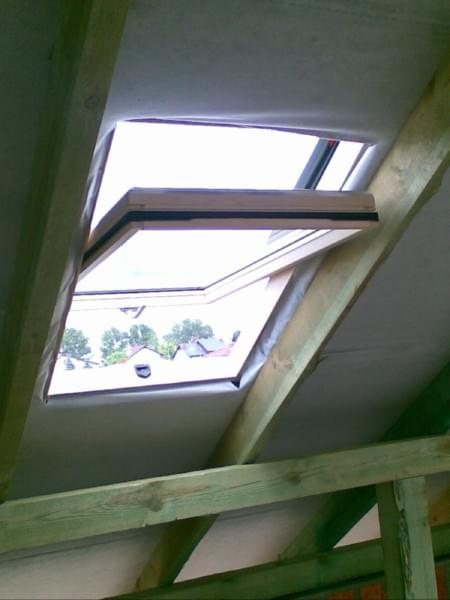 Czerwiec 2008 - Dach - okno dachowe - Roto