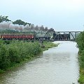 TKt48-18 z pociągiem specjalnym opuścił Wadowice i kieruje się w stronę Kalwarii Zebrzydowskiej Lanckorony. 14.07.2008 #parowozy #chabówka