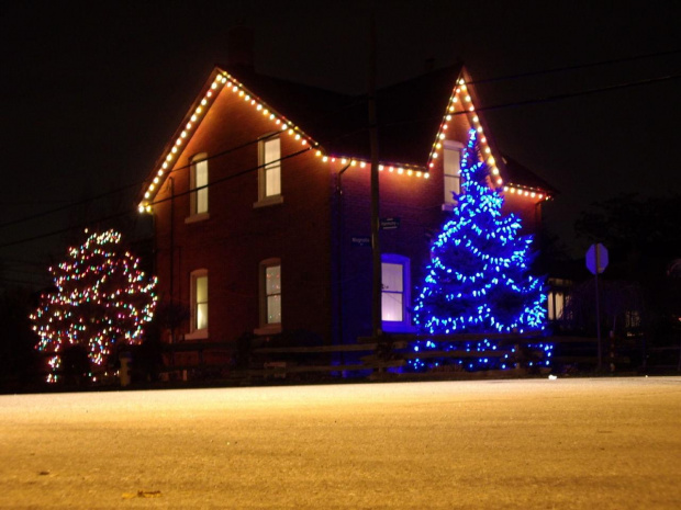 ida Swieta Bozego Narodzenia #BozeNarodzenie #choinka #Gwiazdka #MojDom #oswietlenie #swiatelka #Toronto #miasto