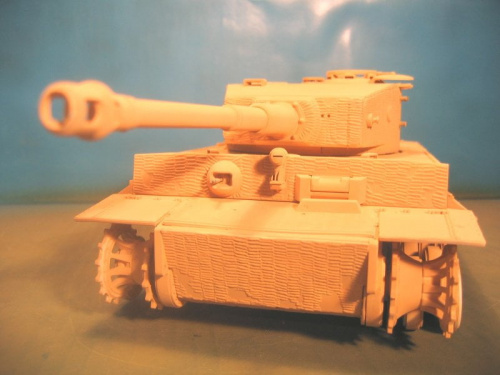 Tiger I middle 1-24 RC