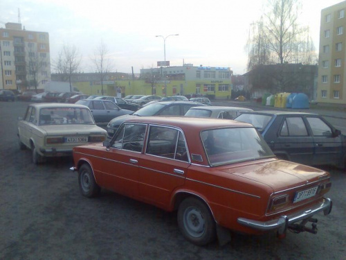 Parkoviště na Bouchalce #Lada