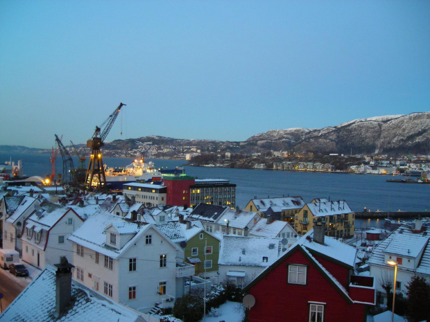 Bergen. Norwegia #norwegia #krajobraz #bergen #widoki #podróże #góry #morze