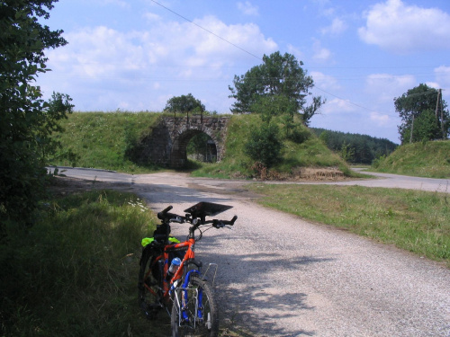 wciąż na "szlaku zwiniętych torów"