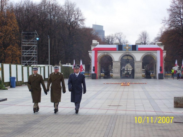 Uroczystości awansu pomordowanych w Katyniu przy "Grobie Nieznanego Żołnierza" #Warszawa #Pomnik #Zabytki