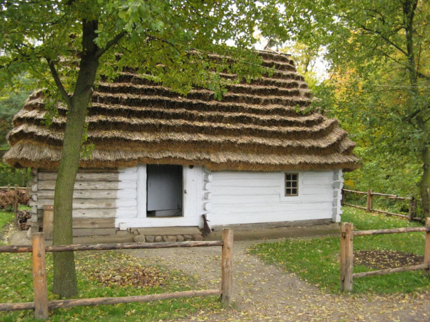 Jesienny spacer po lubelskim skansenie.