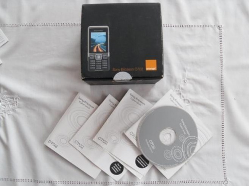 c702
