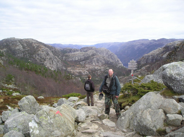 Norwegia, Droga na Preikestolen copyright(c)jarekmadlewski2007