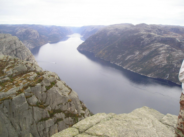 Norwegia, Preikestolen copyright(c)jarekmadlewski2007